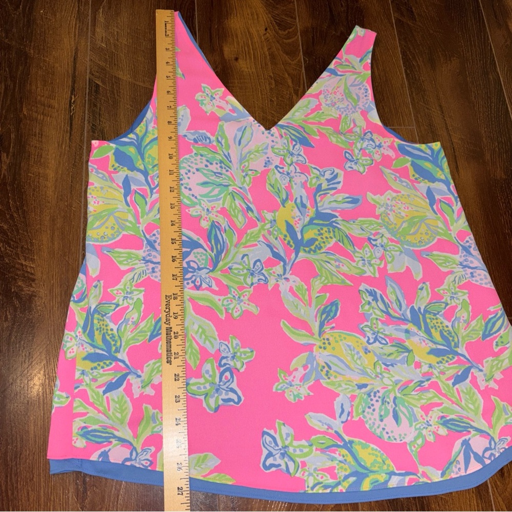 Lilly Pulitzer Pink V-Neck Floral Tank with Blue Trim